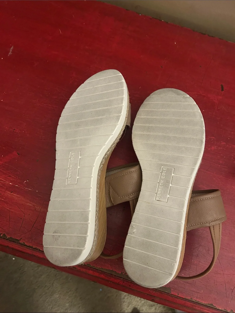 Kenneth Cole two strap